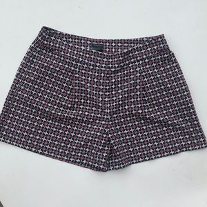 NWOT Ann Taylor Geometric Modern Flair Shorts Navy, Red & White Pattern Size 10